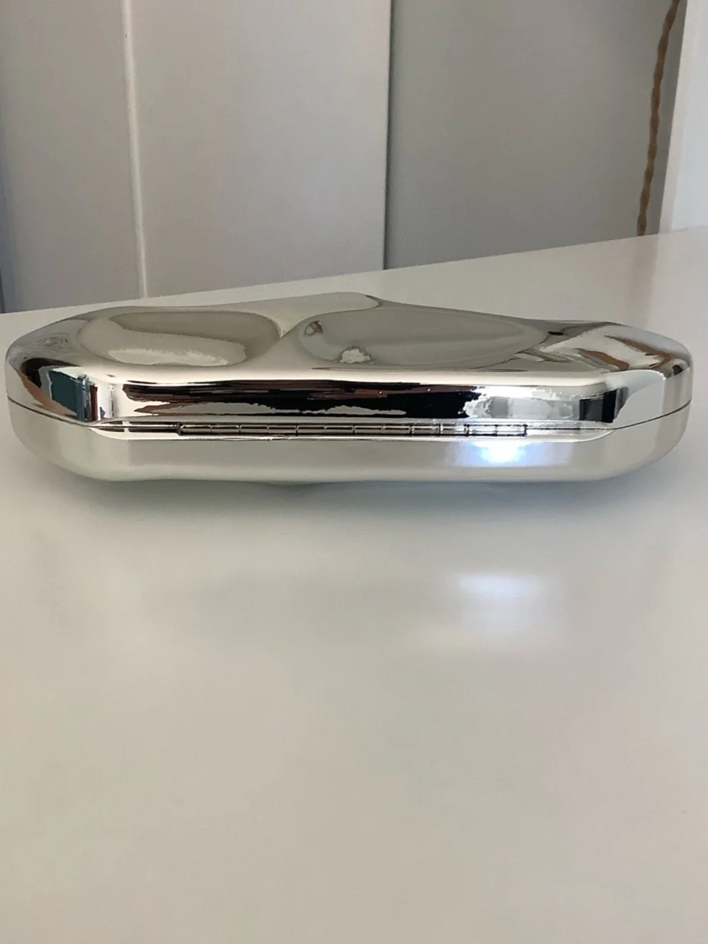 Modern Silver Clutch - Picture 4 of 7